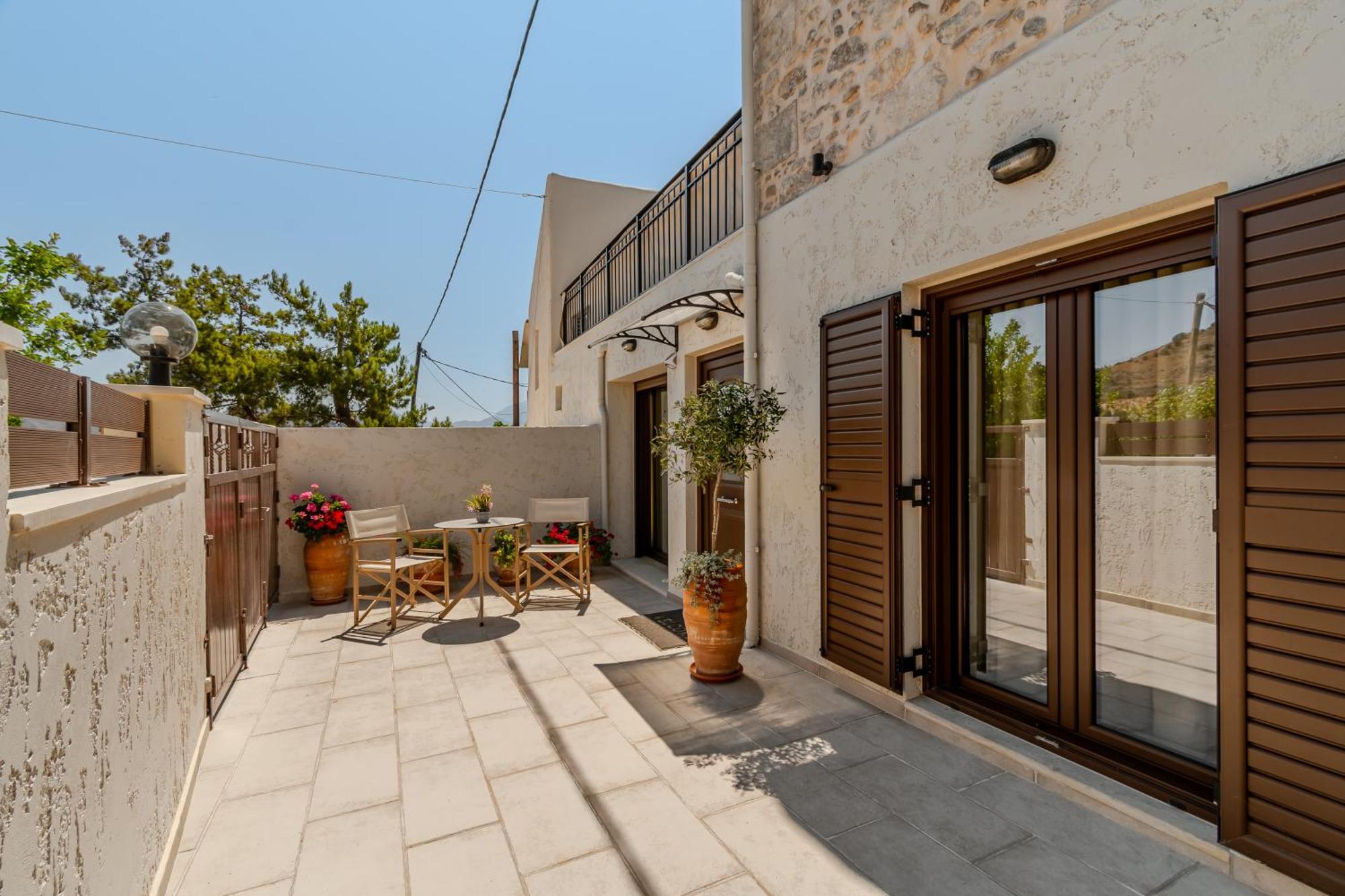 Casa Kastella, Private Jacuzzi & Bbq Facilities! Villa Angouselianá Exteriör bild